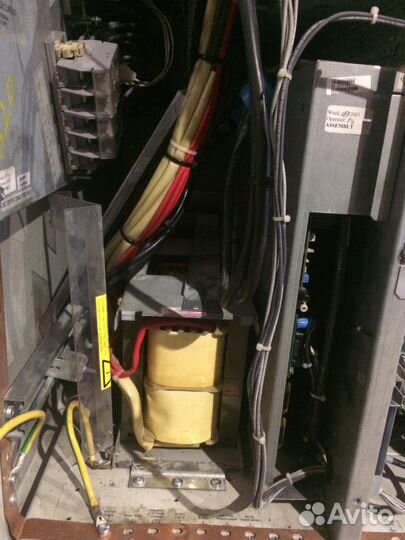 APC Silcon DP300E UPS