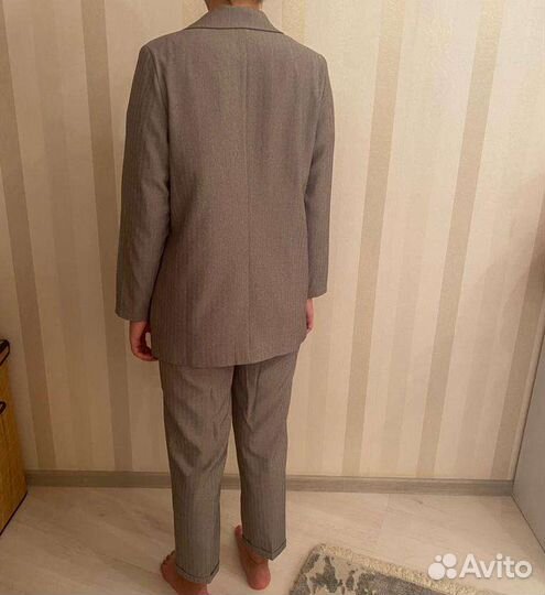 Школьный костюм для девочки