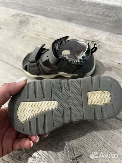 Сандалии детские для мальчиков