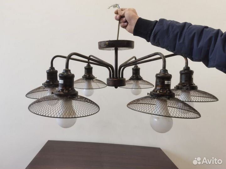 Люстра потолочная