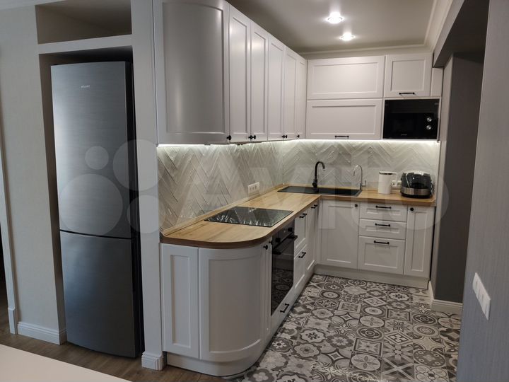 3-к. квартира, 77 м², 2/9 эт.