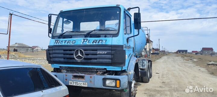 Автобетоносмеситель Mercedes-Benz 2527, 1997