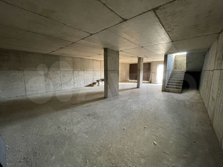 Дом 290 м² на участке 3,5 сот.