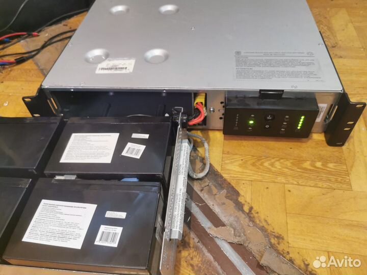 Ибп SMART UPS SUA1500RMI2U, SUA750i