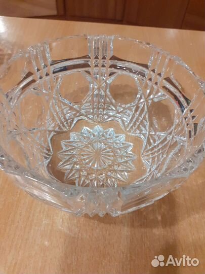 Хрустальные салатники, конфетницы