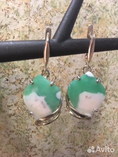 Натуральный природеый хризопраз в серебре