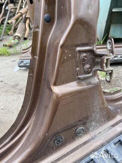 Порог левый Renault Duster 1