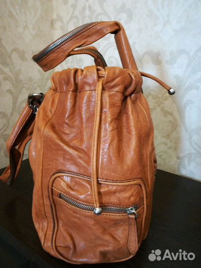 Сумки для женщин