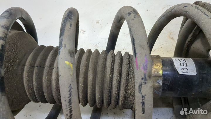 Амортизатор подвески Toyota Corolla E12, 2004