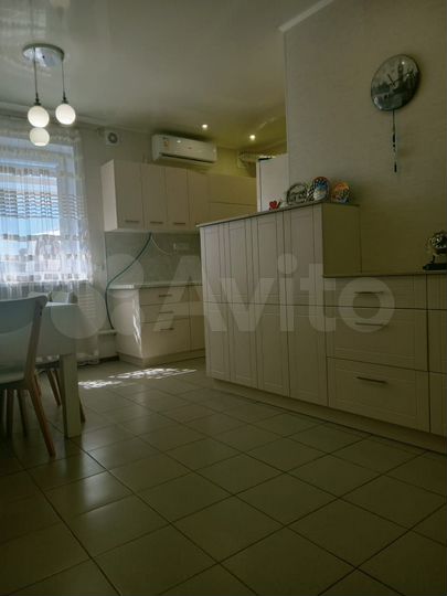 Дом 104 м² на участке 2,7 сот.