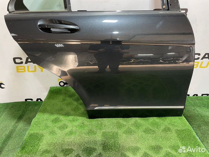 Дверь задняя правая Mercedes-Benz C-class