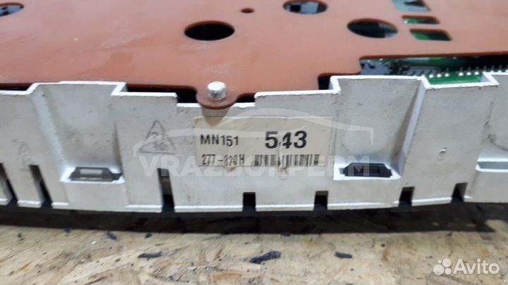 Щиток приборов Mitsubishi Lancer