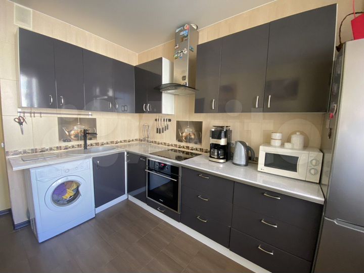 1-к. квартира, 43 м², 6/9 эт.