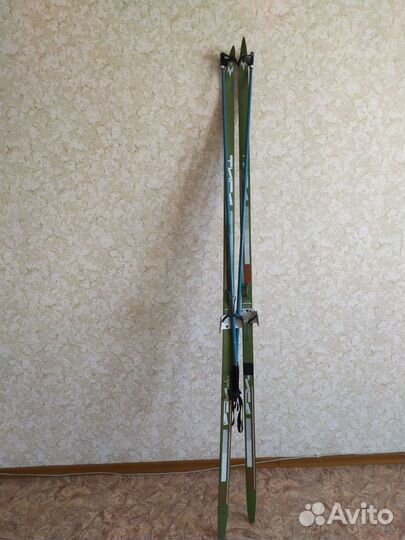 Беговые лыжи