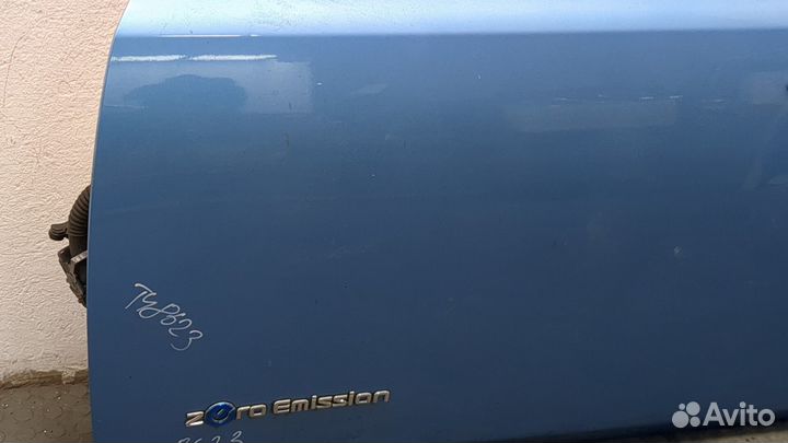 Дверь левая передняя Nissan Leaf, 2012