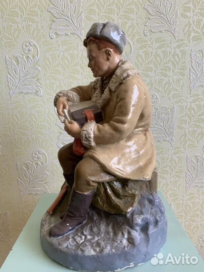 Статуэтка из гипса