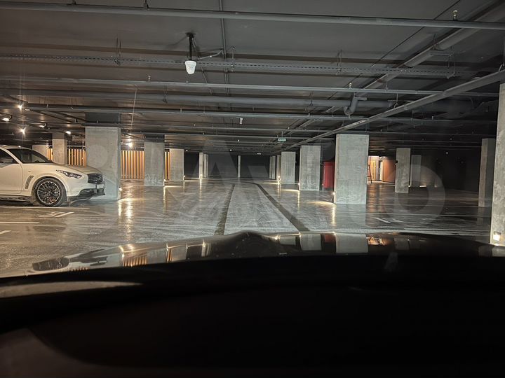 Машиноместо, 13 м²