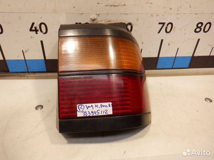 Фонарь задний наружный правый VW Passat B3