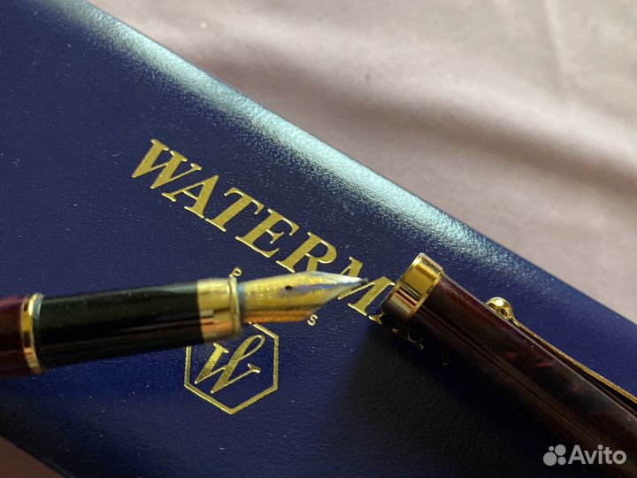 Перьевая ручка Waterman