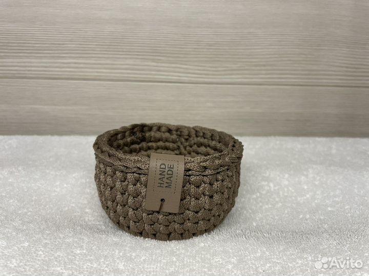 Маленькая круглая корзинка