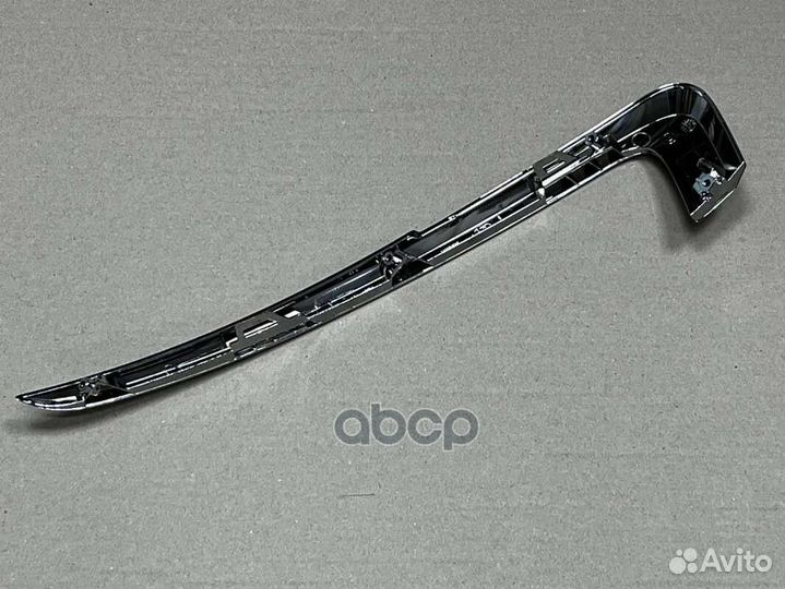 Молдинг бампера Лада Гранта 2 FL 2018-2023