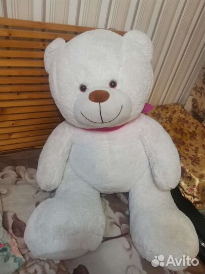 Большие плюшевые медведи