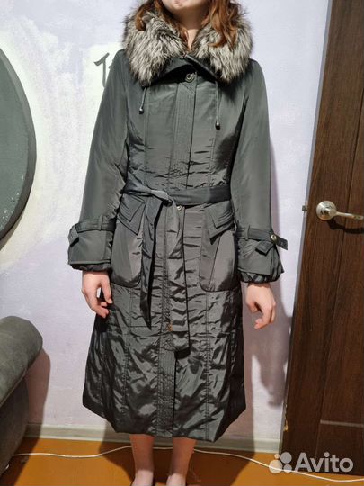 Пуховик женский длинный