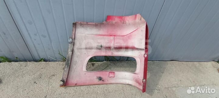 Облицовка фары правая DAF 95 2 (XF) 2006 1398264