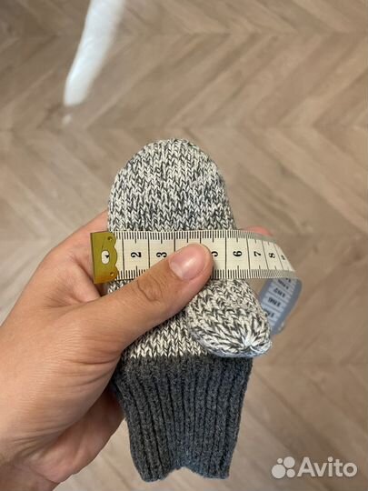 Новая детская шапка и варежки hm