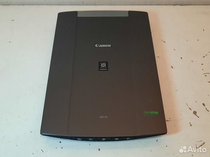 Сканер Canon CanoScan LiDE 210