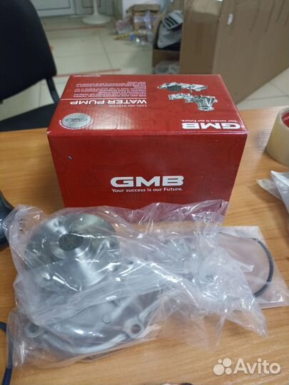 Помпа Honda civic 8