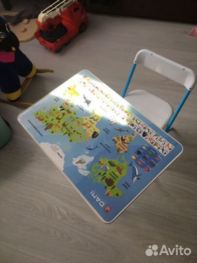 Детский стол и стул