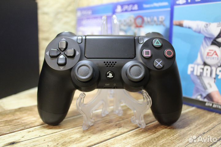 Sony Playstation 4 +3 диска