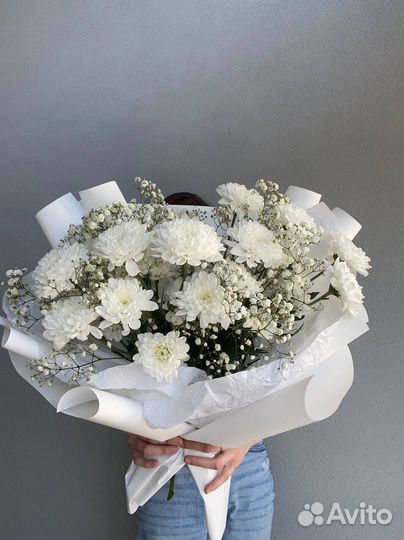 Букнт из хризантем