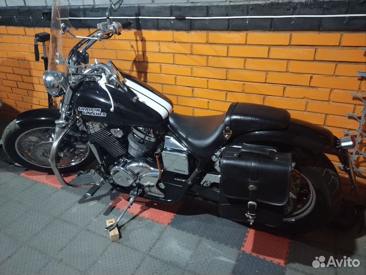 Honda Shadow Slasher 400