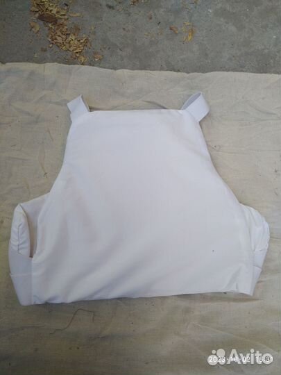 Женский бронежилет