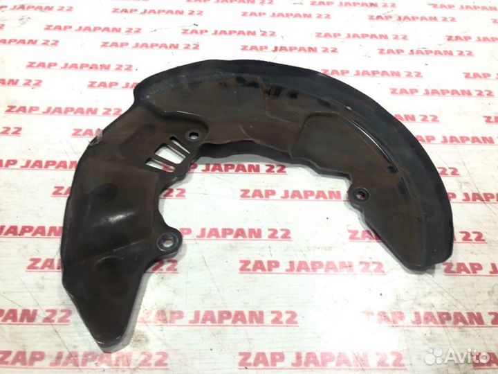 Кожух тормозного диска передний левый Subaru