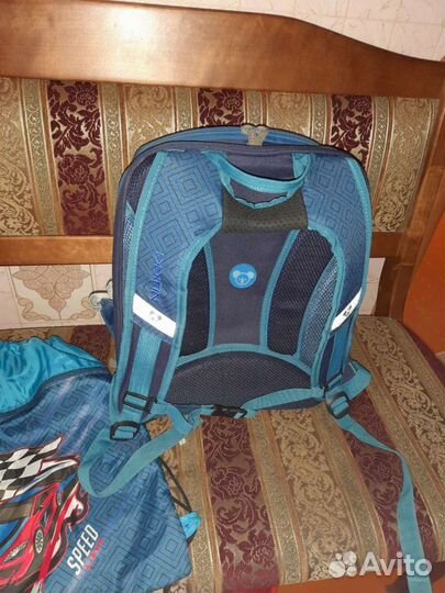 Ранец школьный каркасный