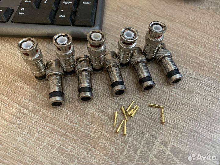 Штекер BNC - RG59 новый