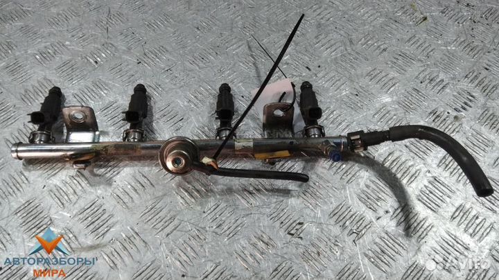 Топливная рампа Ford Mondeo 3 рест. 2005