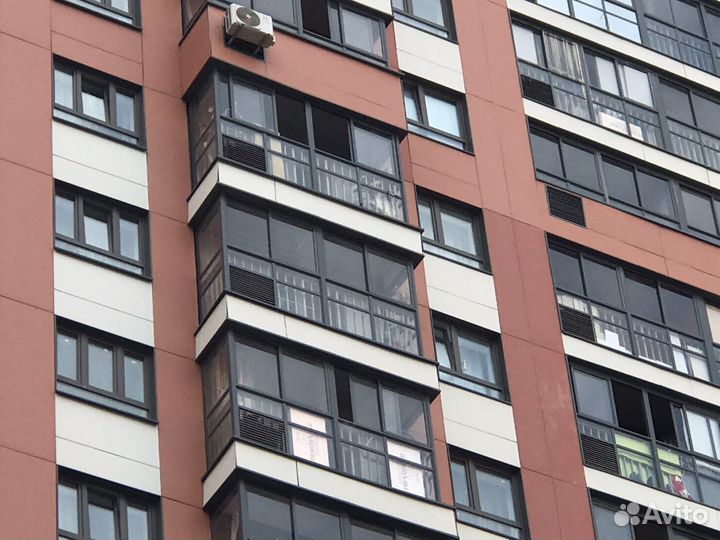 Продаю остекление балкона от застройщика