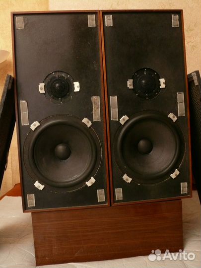 Напольная акустика