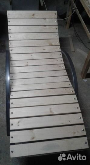 Шезлонг лежак деревянный