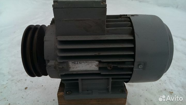Электродвигатель асинхронный