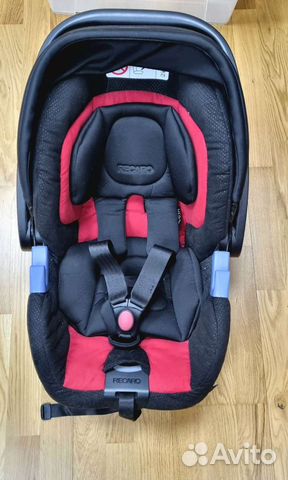 Автомобильное кресло Recaro privia 0+