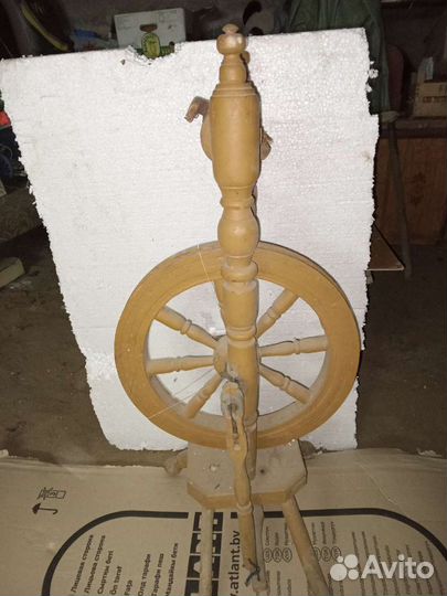 Прялка деревянная старинная