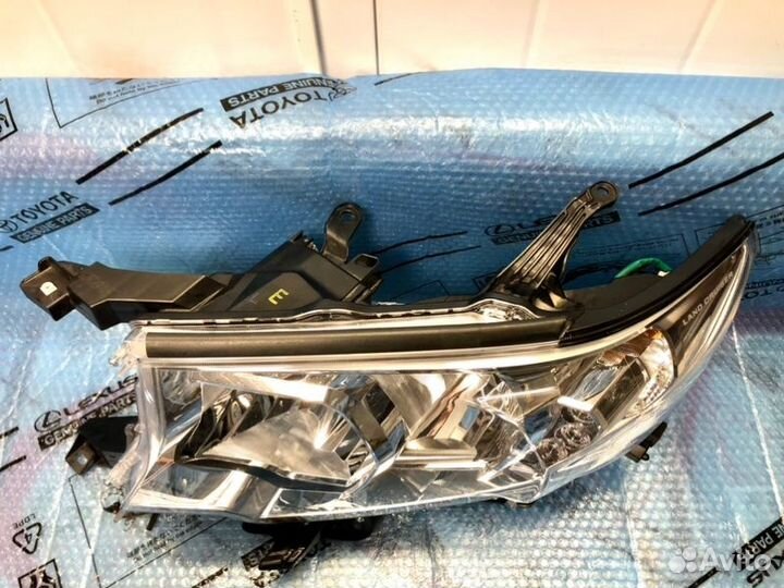 Фара передняя левая Toyota Lc Prado 150 2017-2022