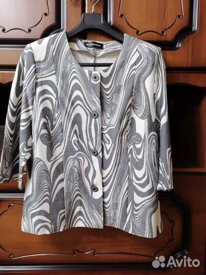 Одежда женская