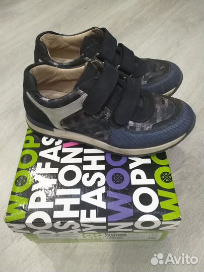 Кроссовки Woopy 34 р