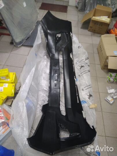 Продам бампер передний toyota land cruiser prado